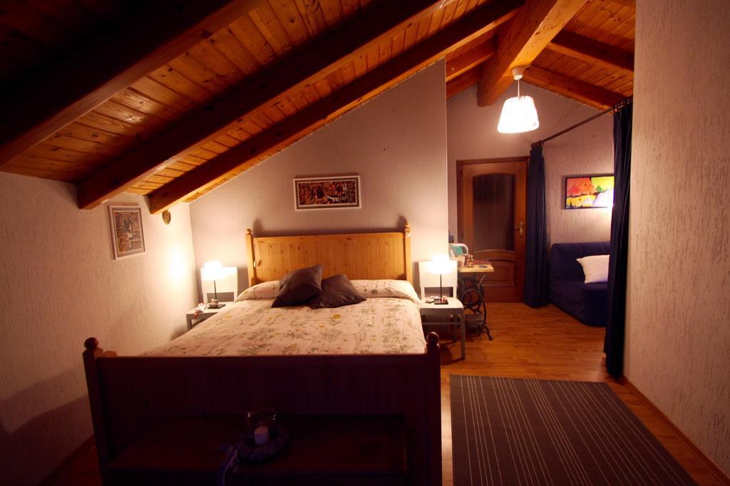 Bed and Breakfast Relais Des Elfes Châtillon Zimmer foto